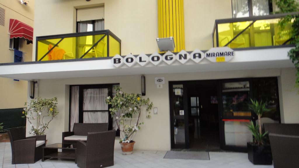 Hotel Bologna ريميني المظهر الخارجي الصورة